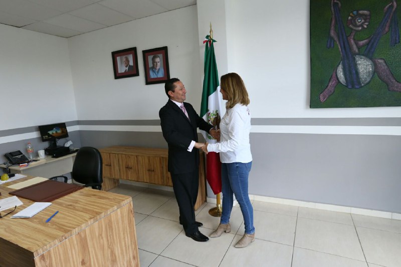 Verónica Díaz da la bienvenida a Juan Antonio Viesca Vázquez, nuevo titular de la oficina de Representación de la Secretaría de Relaciones Exteriores en Zacatecas