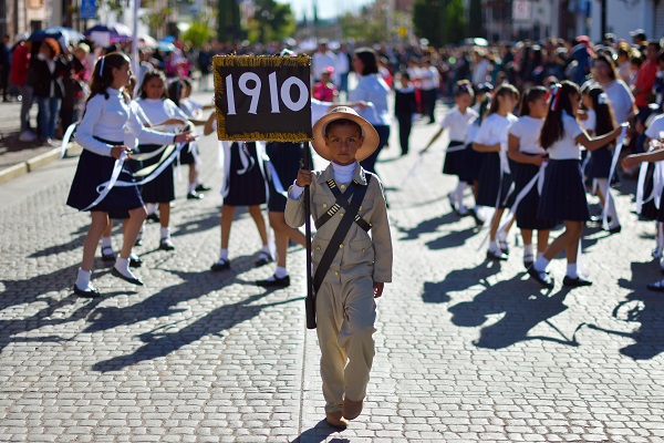 Conmemoran guadalupenses 109 aniversario de la Revolución Mexicana