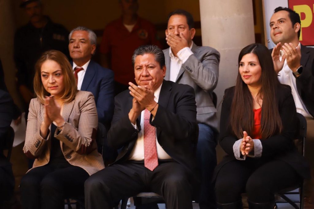 Reconocen David Monreal y Verónica Díaz labor legislativa de Gabriela Pinedo, representante de la nueva clase política del estado