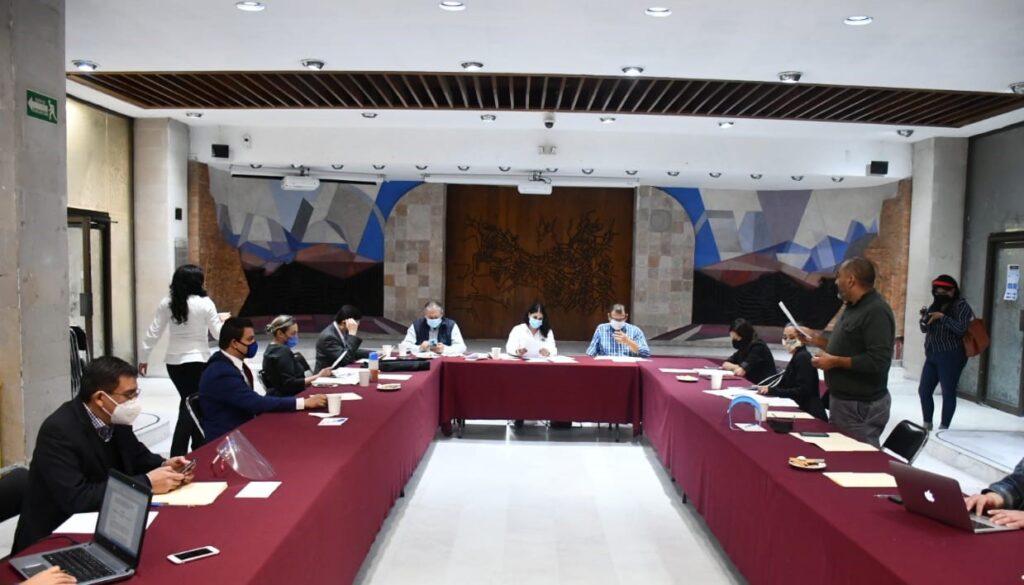 La comisión de Desarrollo Cultural de la LXIII Legislatura se reunió con representantes del sector cultural del estado