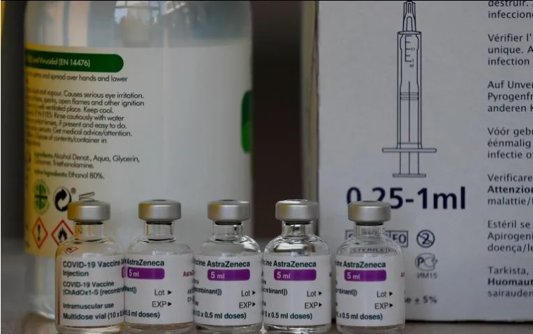 México recibe 870 mil vacunas de AtraZeneca desde la India