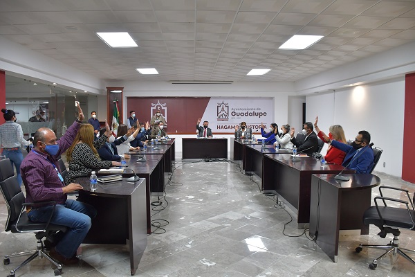 Integra Ayuntamiento de Guadalupe Comisión de Entrega