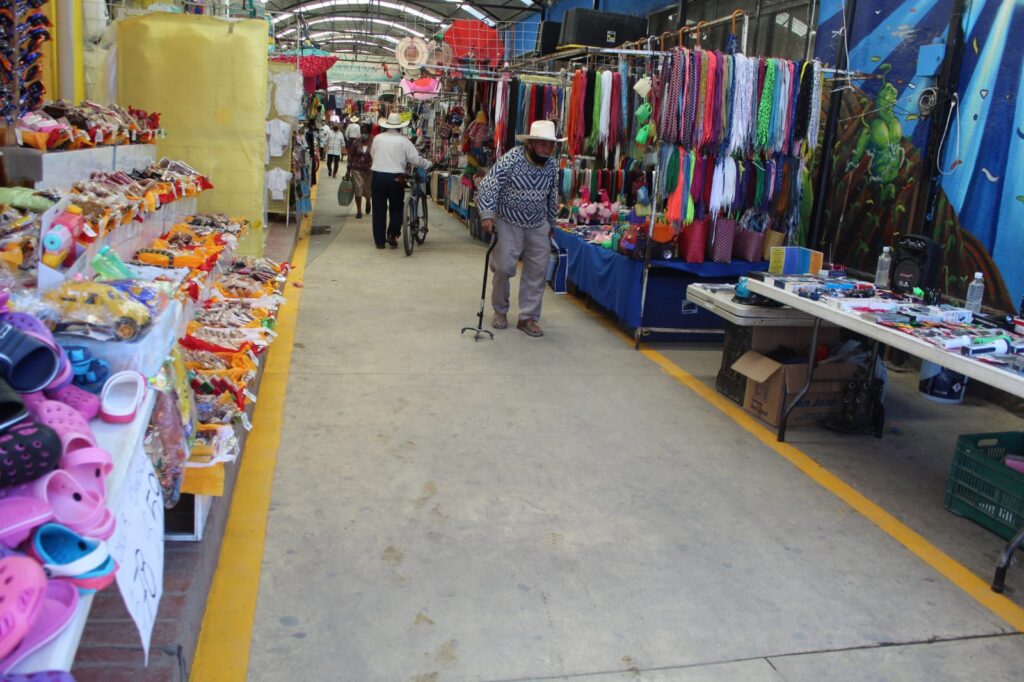 BUSCAN POTENCIALIZAR LA ACTIVIDAD DE LOS MERCADOS EN RIO GRANDE A TRAVÉS DE LA MEJORA URBANA