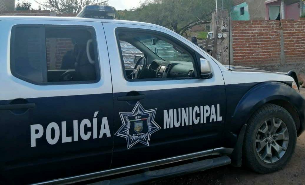 Policía Municipal de Fresnillo y Mesa Estatal de Construcción de Paz rescatan a menores abandonadas