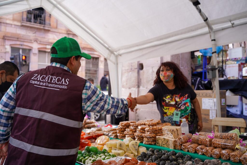 SUPERVISA ALCALDE JORGE MIRANDA DESARROLLO DEL COMERCIO EN EL CENTRO HISTÓRICO DURANTE TEMPORADA VACACIONAL