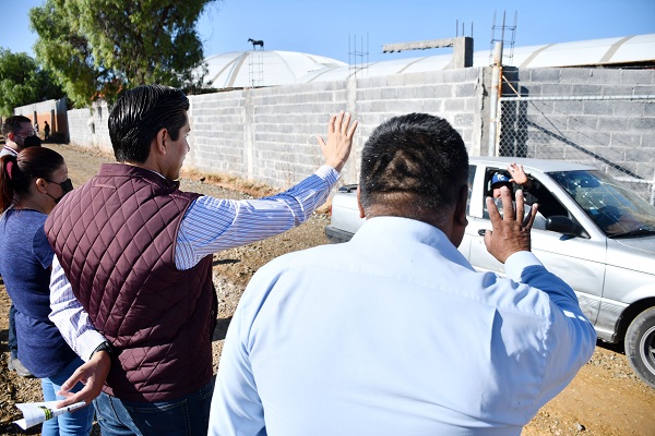 isa Julio César Chávez rehabilitación de camino a Casas Coloradas