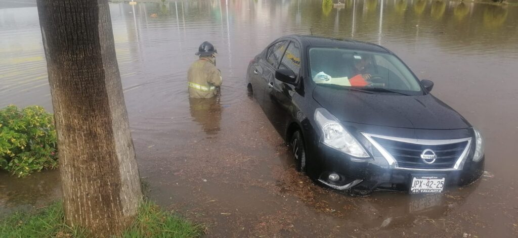 TRABAJA AYUNTAMIENTO DE ZACATECAS PARA EVITAR INUNDACIONES EN LA CAPITAL