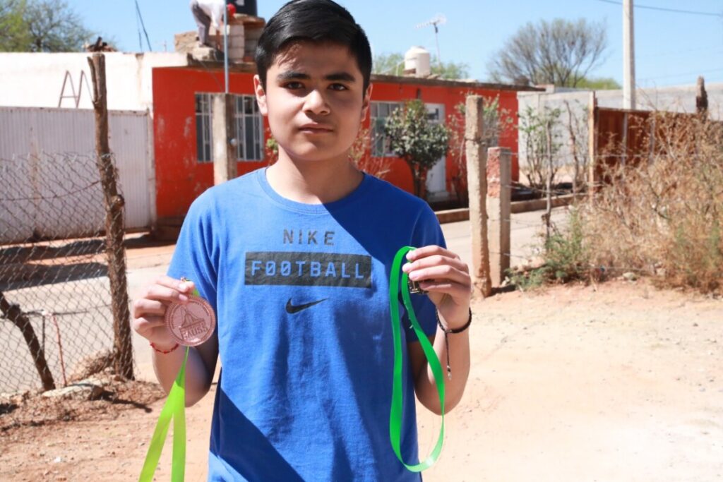 Dos niños de Zacatecas irán a Singapur a concursar en Olimpiada de Matemáticas