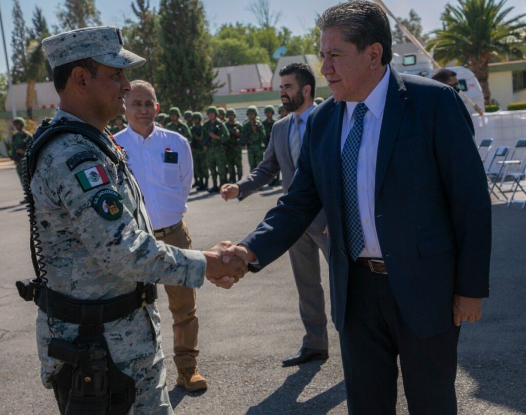 REFRENDA GOBERNADOR DAVID MONREAL SU DETERMINACIÓN DE SUMAR ESFUERZOS PARA DEVOLVER LA PAZ A ZACATECAS; ACUDE A LA TOMA DE PROTESTA DEL COORDINADOR ESTATAL DE LA GUARDIA NACIONAL