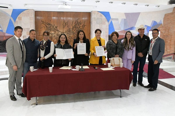 Firman convenio de colaboración, Poder Legislativo y UAD Campus Zacatecas