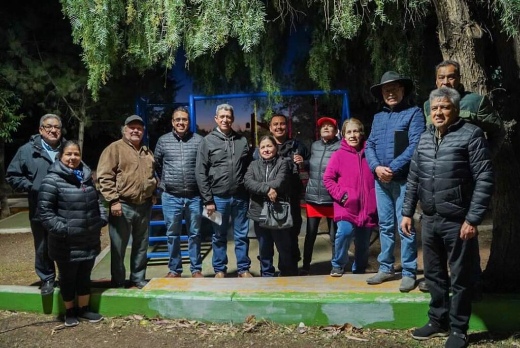 REHABILITAN LUMINARIAS TIPO LED EN LA COLONIA BARROS SIERRA