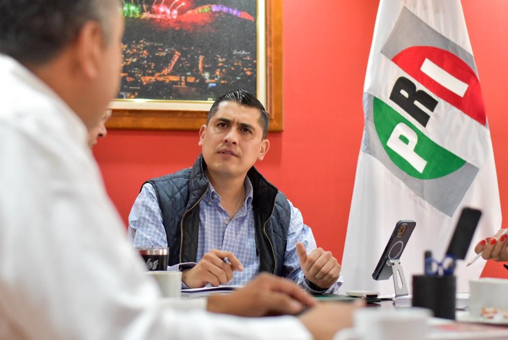 ANALIZA EL PRI AVANCES EN RENOVACIÓN DE COMITÉS MUNICIPALES