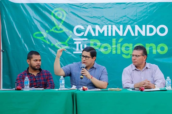 ATIENDE JORGE MIRANDA CASTRO SOLICITUDES CIUDADANAS A TRAVÉS DEL PROGRAMA “CAMINANDO TU POLÍGONO”