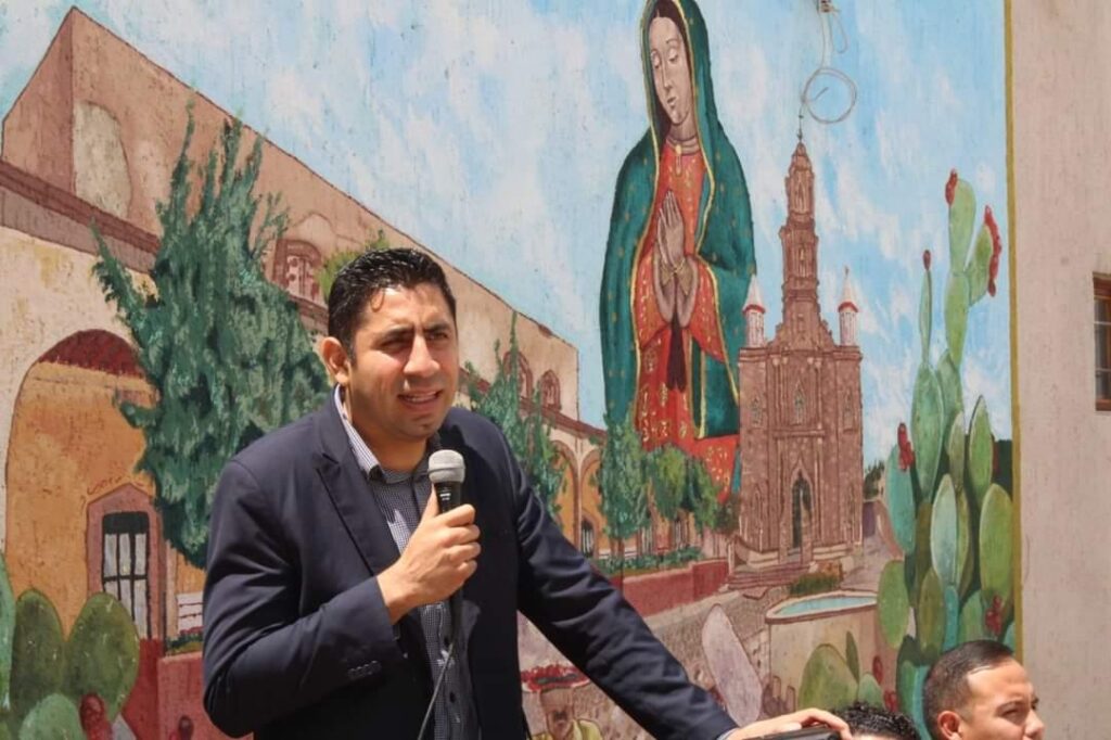 ENTREGA ALCALDE ANTONIO ROCHA RECONOCIMIENTOS A LOS ALUMNOS DE EDUCACIÓN BÁSICA Y MEDIA SUPERIOR   