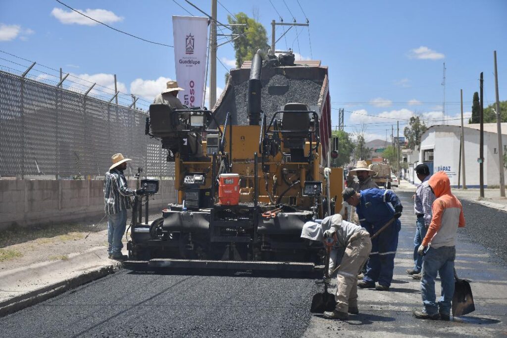 Avanzan trabajos de pavimentación y reencarpetamiento en el Municipio de Guadalupe