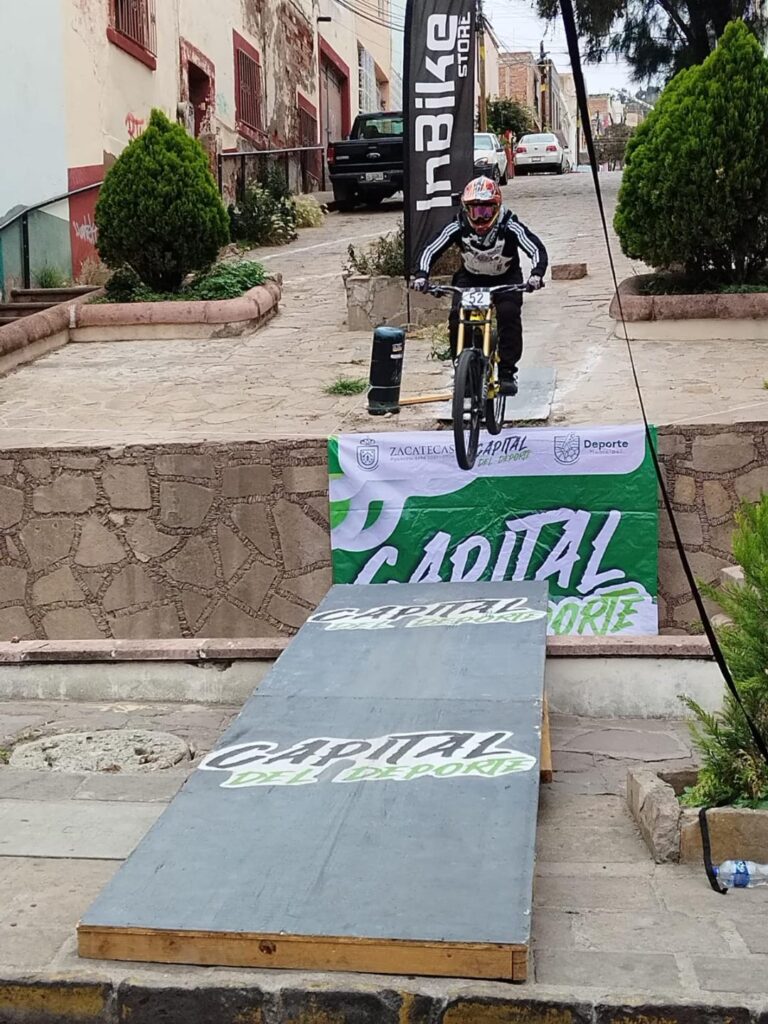 LLEGA A LA CAPITAL LA COMPETENCIA DOWNHILL URBANO 2023