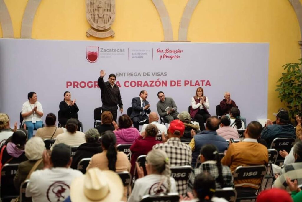 ACUDE JORGE MIRANDA A LA ENTREGA DE BENEFICIOS DEL PROGRAMA “CORAZÓN DE PLATA”