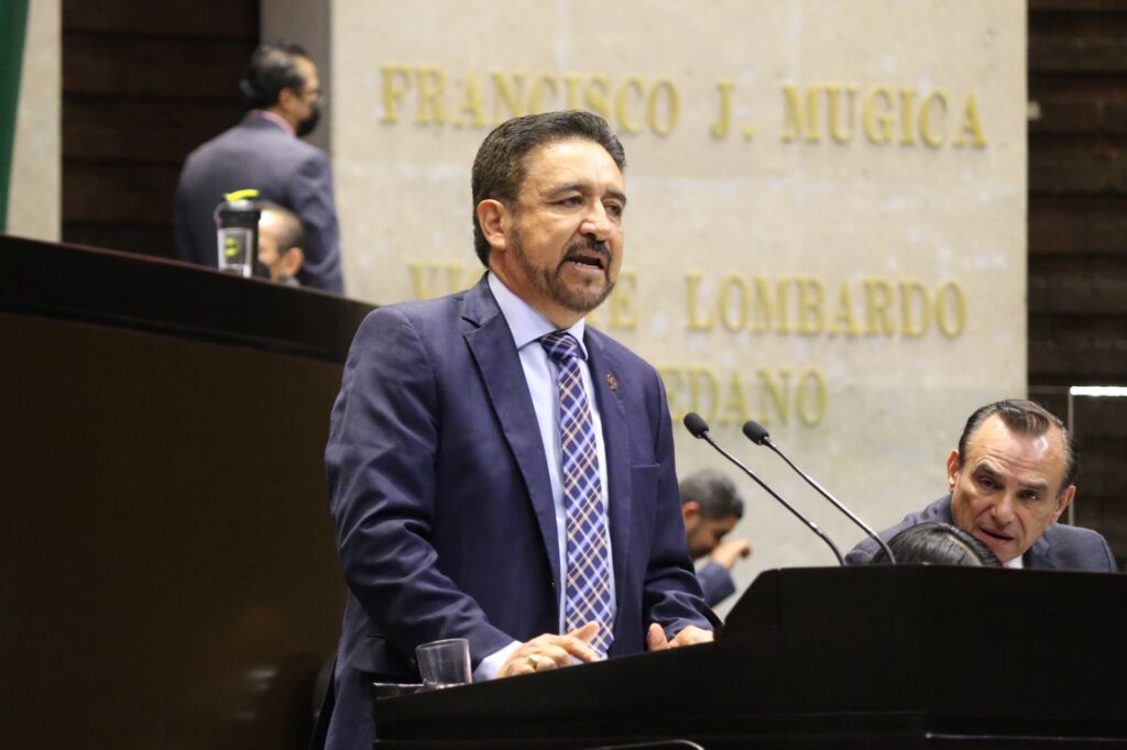 RECHAZARÁ PRD PAQUETE PRESIDENCIALISTA DE REFORMAS CONSTITUCIONALES: MIGUEL TORRES