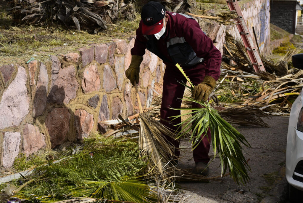 Mantiene Gobierno de Pepe Saldívar jornadas de limpieza en todo el Municipio