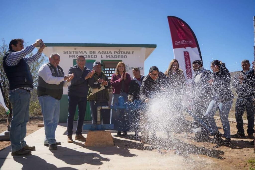 ENTREGA JORGE MIRANDA REHABILITACIÓN EN POZO DE AGUA POTABLE EN FRANCISCO I. MADERO