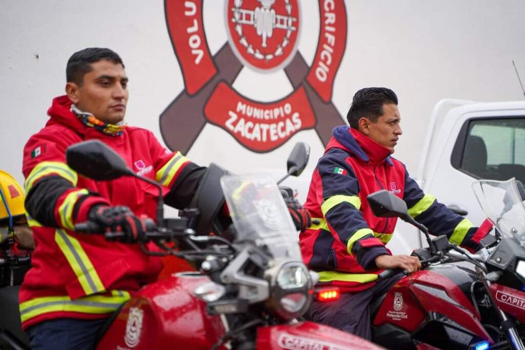 FORTALECE JORGE MIRANDA A LA UNIDAD DE PROTECCIÓN CIVIL Y BOMBEROS CON NUEVAS UNIDADES