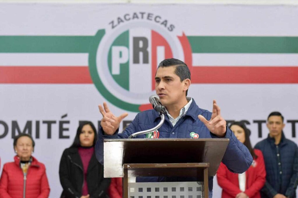 EMITE EL PRI CONVOCATORIAS PARA DIPUTADOS LOCALES Y AYUNTAMIENTOS