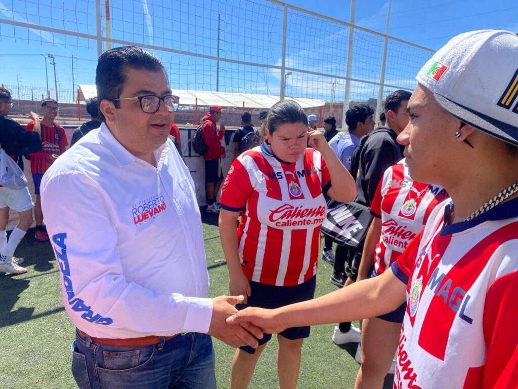 Espacios deportivos de Guadalupe en el abandono; futbolistaspiden atención a Roberto Luévano