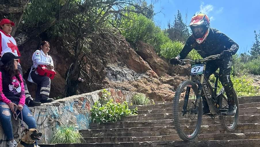 SE LLENA LA CAPITAL DE ADRENALINA CON LA COMPETENCIA DOWNHILL URBANO 2024