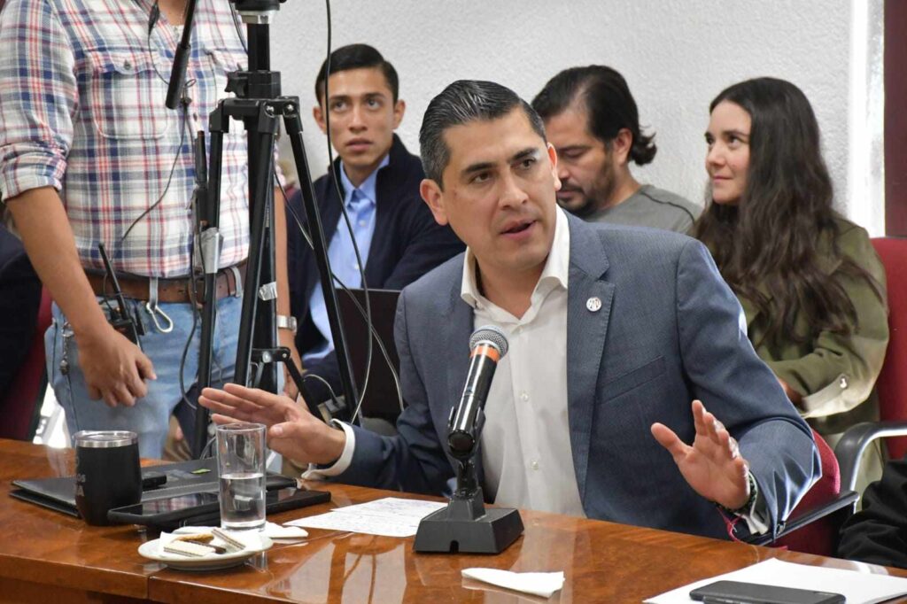  ZACATECAS ESTÁ LASTIMADO, SIN FUTURO ECONÓMICO Y SIN EMPLEO: CARLOS PEÑA