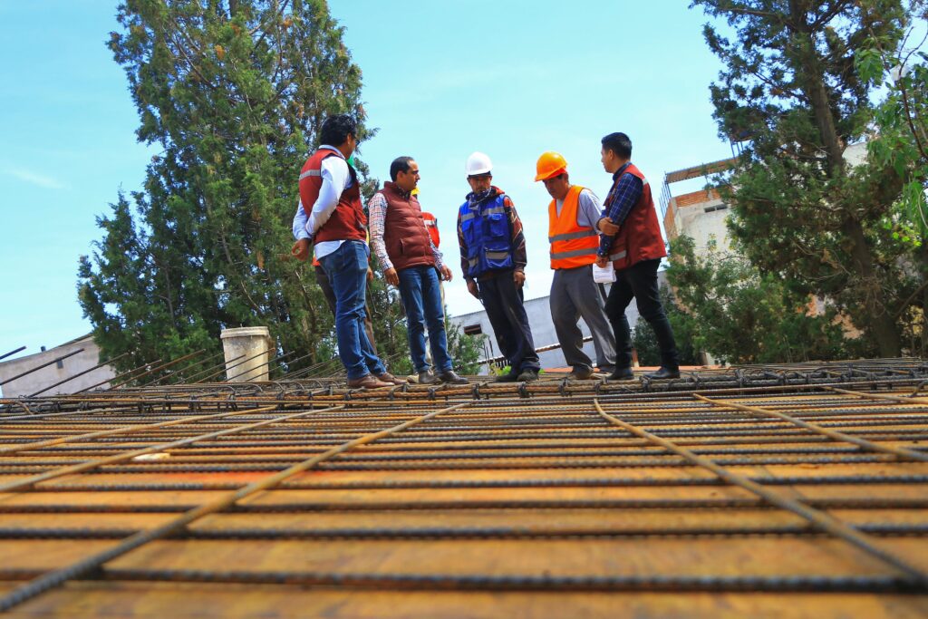 Supervisa Pepe Saldívar construcción de aula de usos múltiplesEn Jardín de Niños “JyA Su”