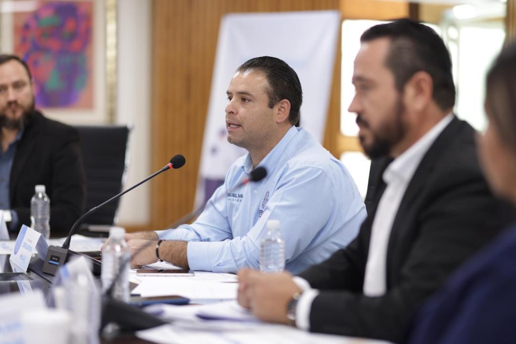 SE APRUEBA POR UNANIMIDAD EL PLAN MUNICIPAL DE DESARROLLO EN LA CAPITAL  