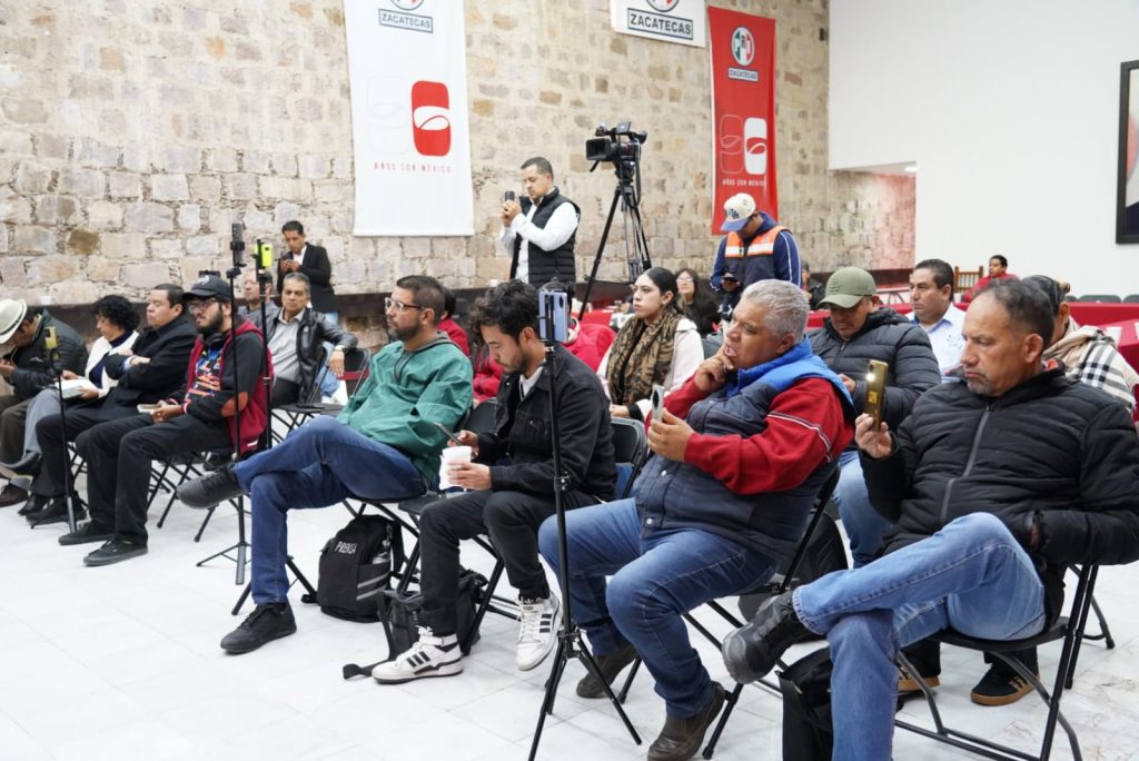 EL PRI SE OPONE A ADELANTAR LA CONSULTA PARA REVOCACIÓN DE MANDATO