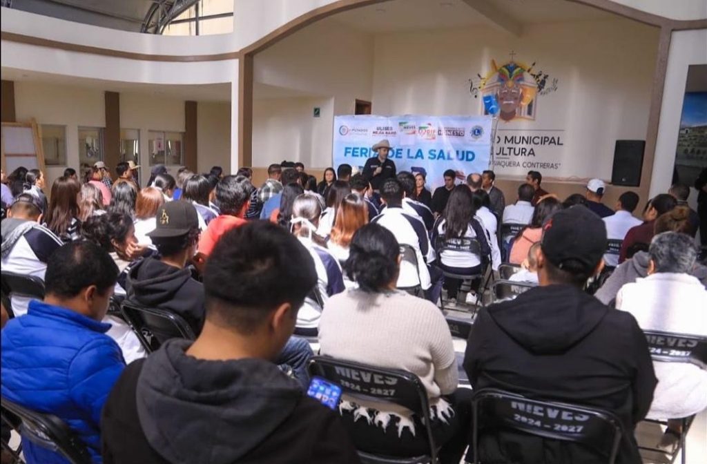 LA SALUD PREVENTIVA DEBE SER PRIORIDAD: ULISES MEJÍA EN FERIA DE LA SALUD