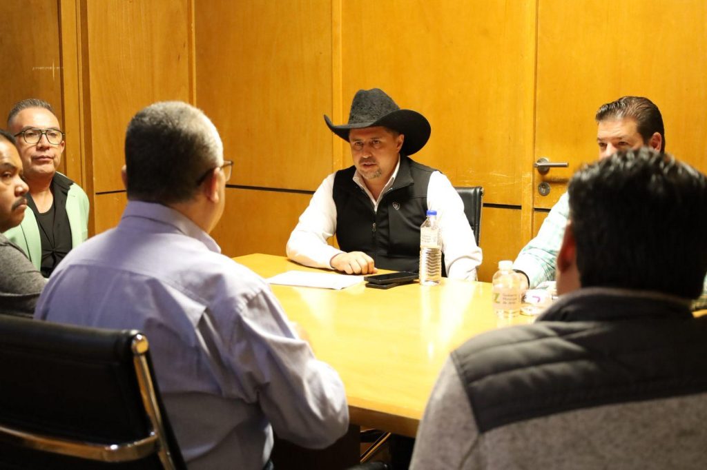 UREÑO FORTALECE LA ALIANZA CON COMERCIANTES Y EMPRESARIOS PARA REACTIVAR LA ECONOMÍA LOCAL