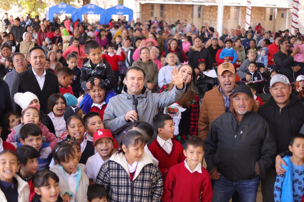 AYUNTAMIENTO DE ZACATECAS CONTINÚA LLEVANDO LA MAGIA NAVIDEÑA A COLONIAS Y COMUNIDADES DE LA CAPITAL