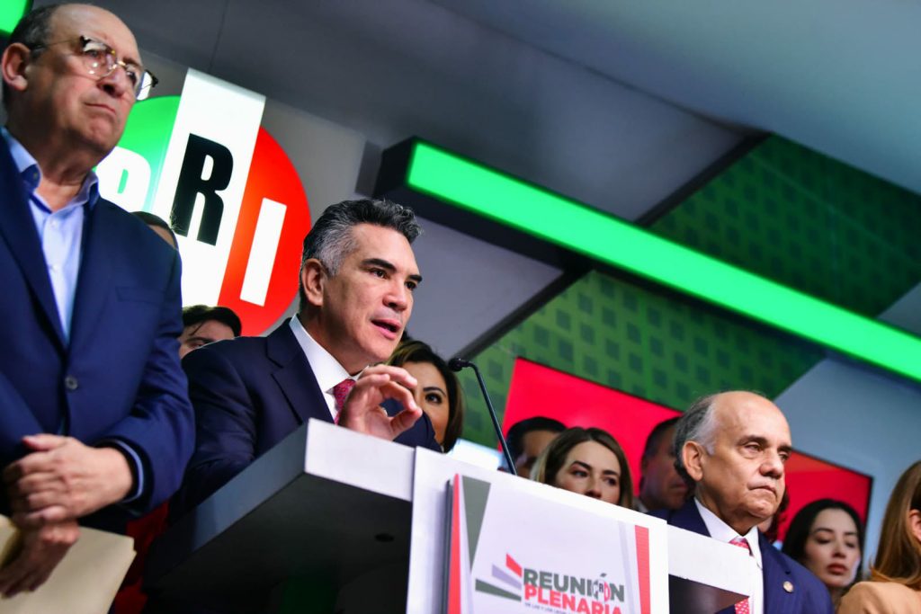 CON EL PAÍS INCENDIADO, NO ES MOMENTO PARA UNA REFORMA ELECTORAL: ALEJANDRO MORENO