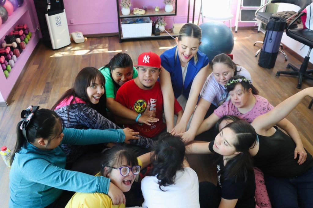 Reafirma DIF Capital compromiso con la inclusión a través de nuevos talleres para la Sala Down