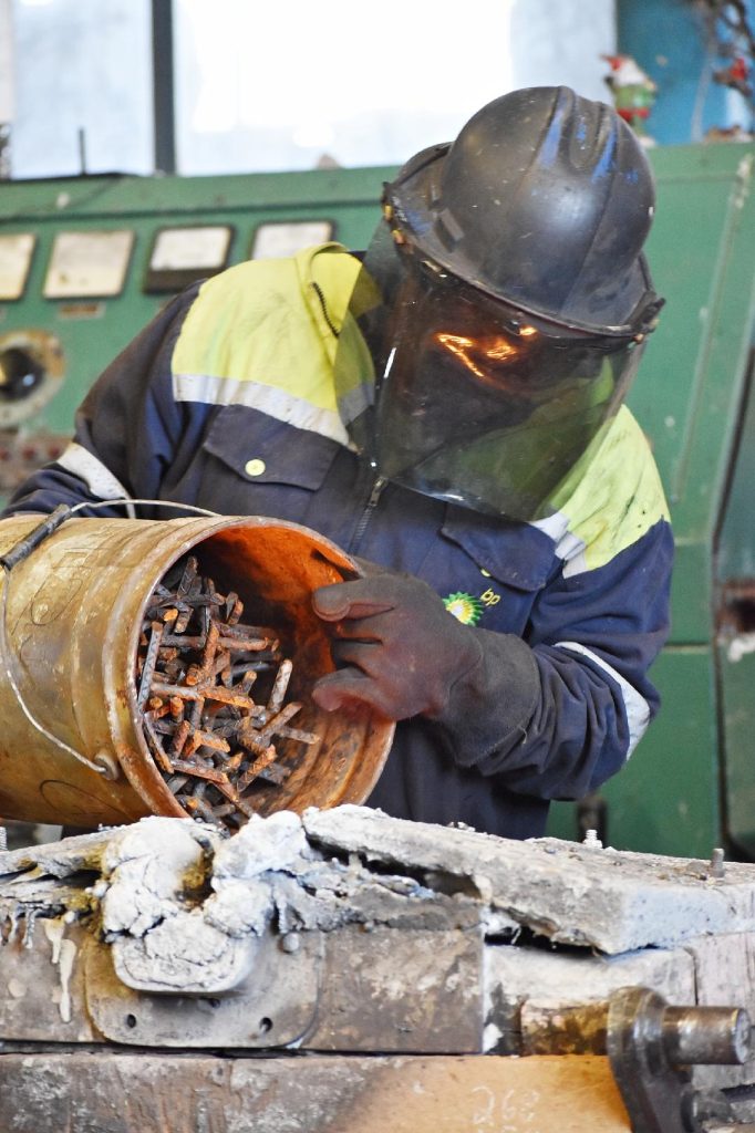 LA FGJEZ LLEVA A CABO LA DESTRUCCIÓN DE OBJETOS ILÍCITOS CONOCIDOS COMO “PONCHALLANTAS” 