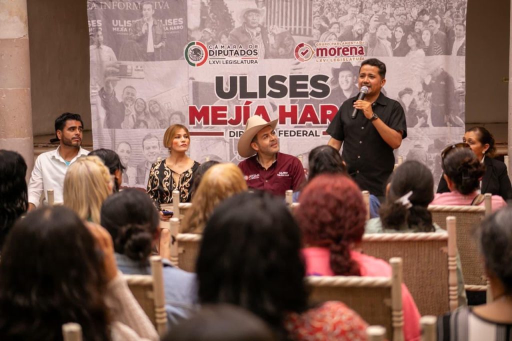 ULISES MEJÍA ACERCA LA AGENDA LEGISLATIVA A MIGUEL AUZA