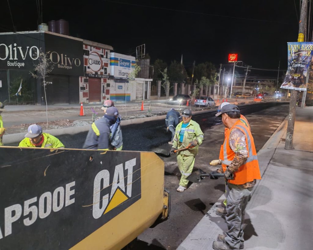 Llega programa de pavimentación a Tránsito Pesado, Centro de Guadalupe y Zóquite