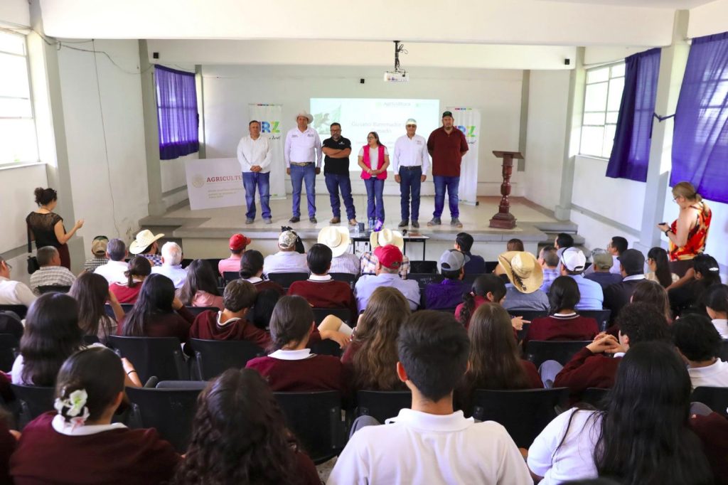 GOBIERNO DE JEREZ FORTALECE ACCIONES PREVENTIVAS ANTE EL GUSANO BARRENADOR DEL GANADO